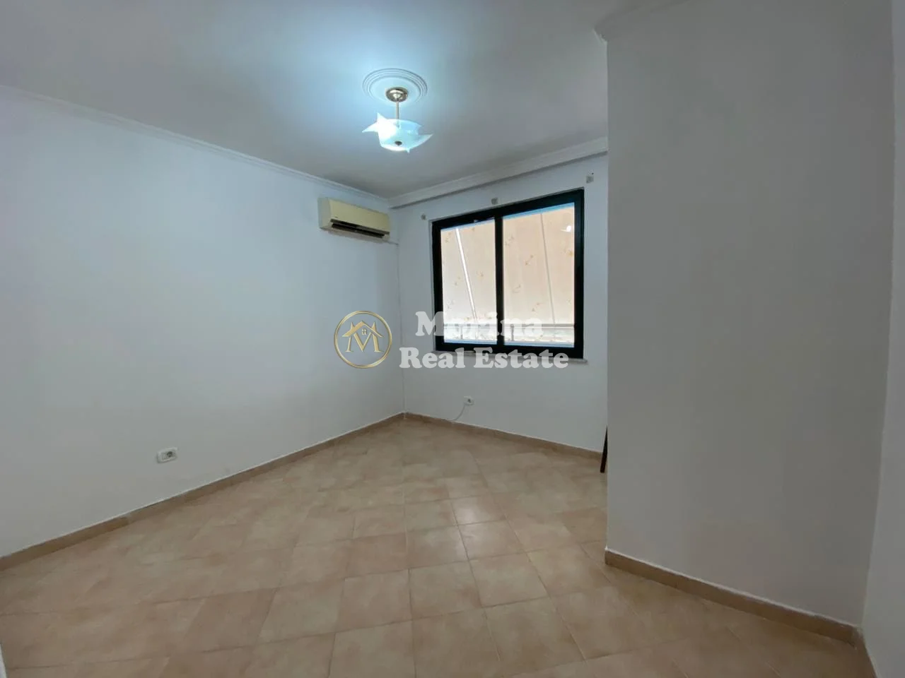 Qera | Ambjent Biznesi | Bulevardi Gjergj Fishta | 1500 €/muaj