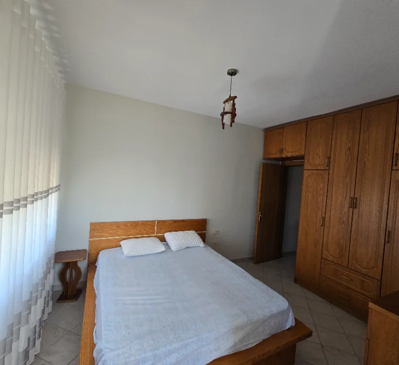 Qera | Apartament 2 + 1 | Rruga Fortuzi | 670 €/muaj 3