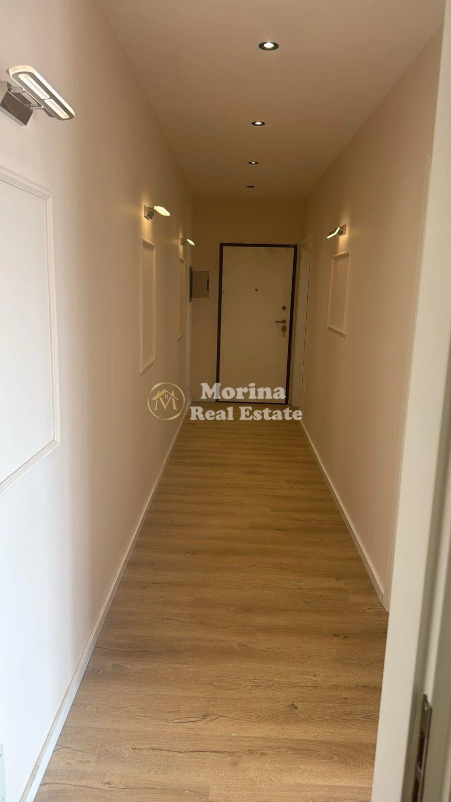 Qera | Ambjent Biznesi | Ish Sheshi Shqiponja | 700 €/muaj