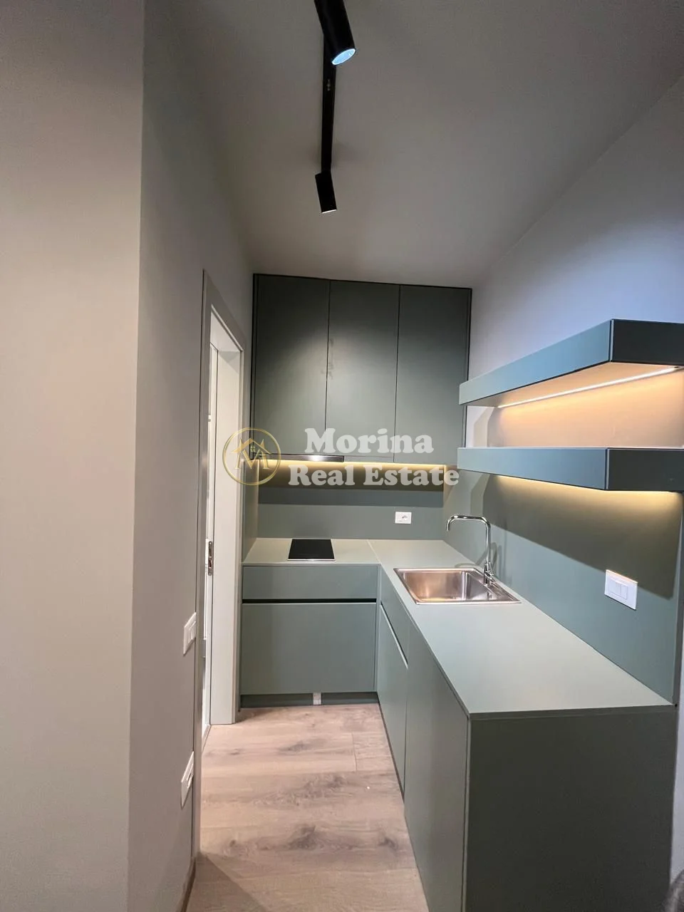 Qera | 3 Garsoniere | Kompleksi Usluga | 1500 €/muaj