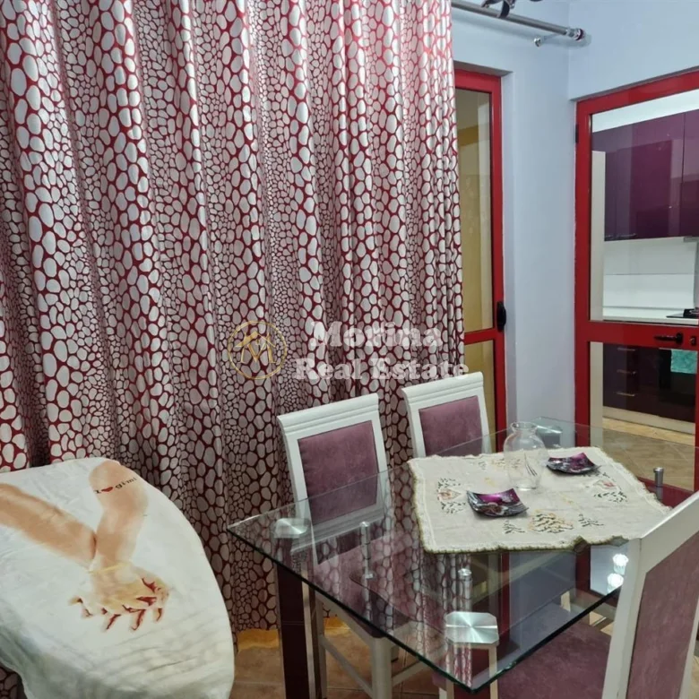Qera | Apartament 3 + 1+ Garazhd | Zogu i Zi | 800 €/muaj 4