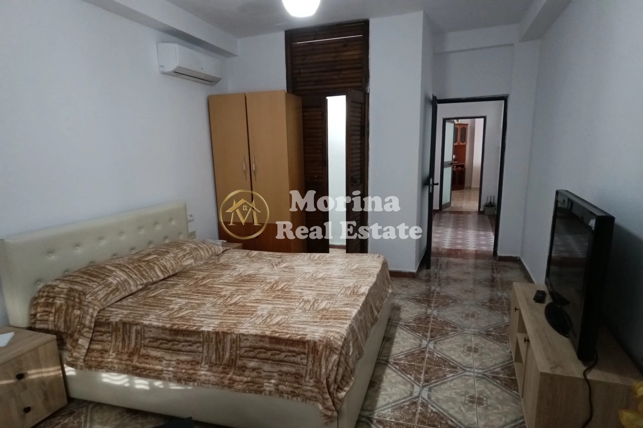 Shitje | Vilë 7 + 1 | Brraka | 400000 €