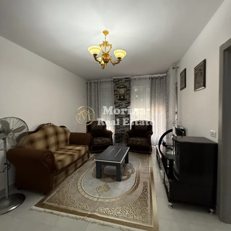 Qera | Apartament 2 + 1+2| Rruga 5 Maji | 600 €/muaj 3