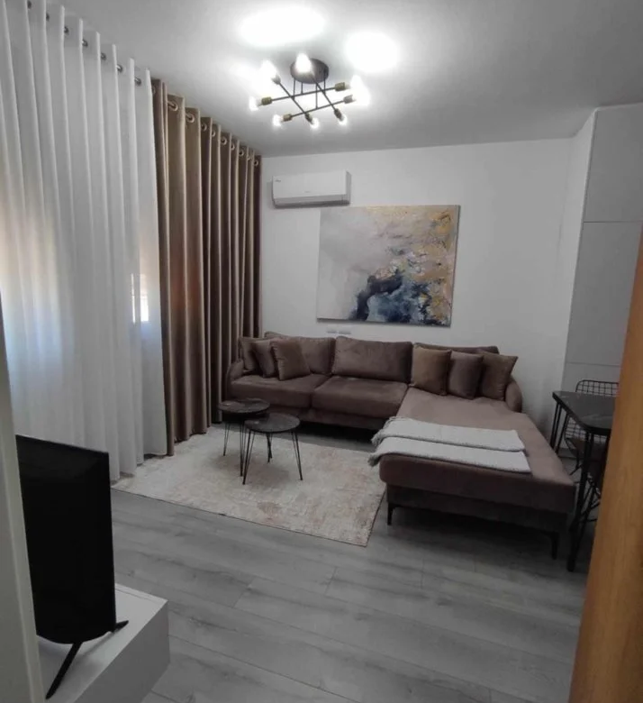 Qera | Apartament 1 + 1 | Yzberisht | 470 €/muaj 3