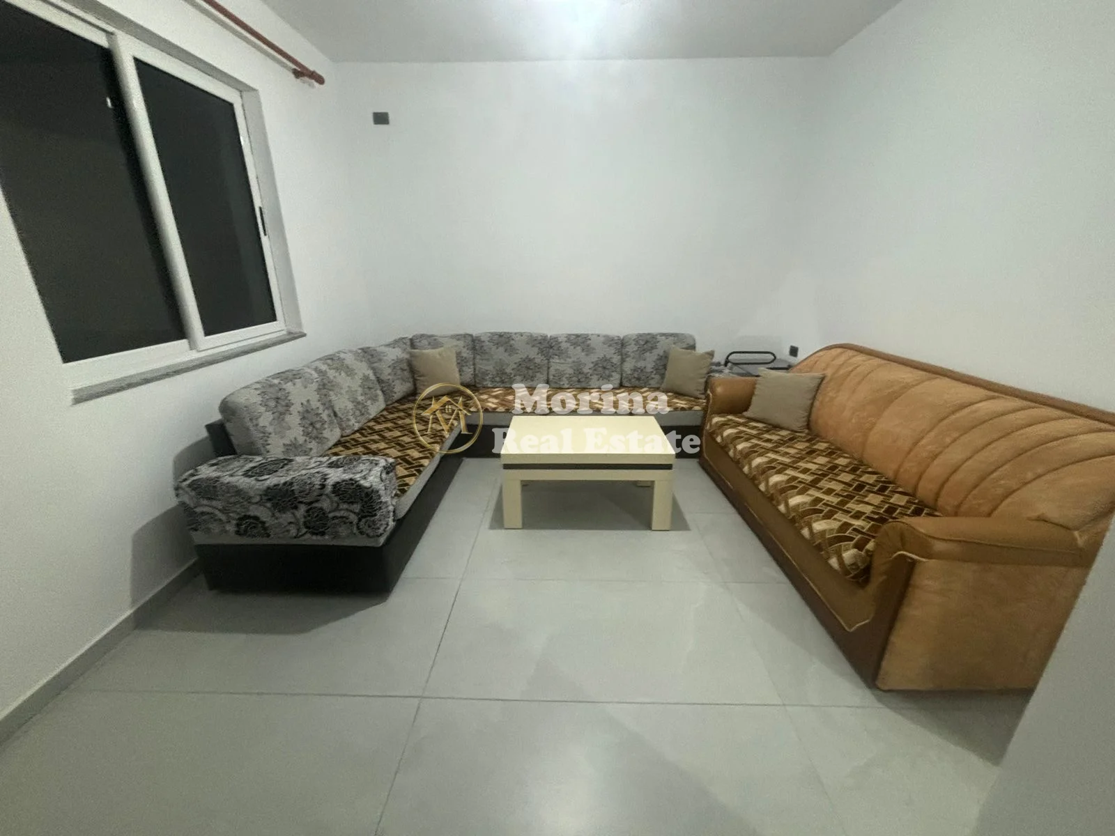 Qera | Shtëpi private 2 + 1 | Kinostudio | 370 €/muaj