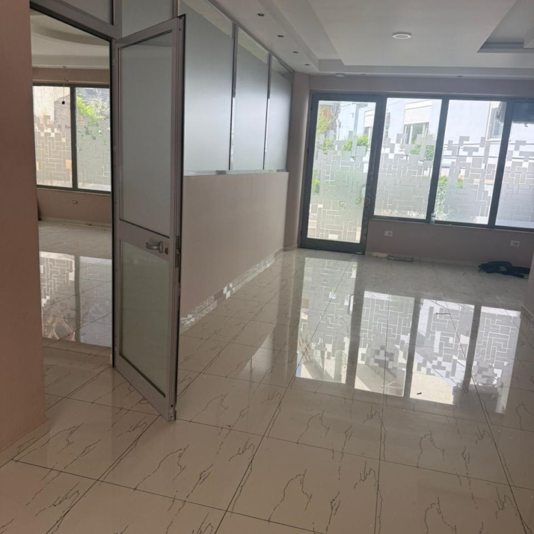 Qera | Ambjent Biznesi | Rruga e Dibrës | 1200 €/muaj 2