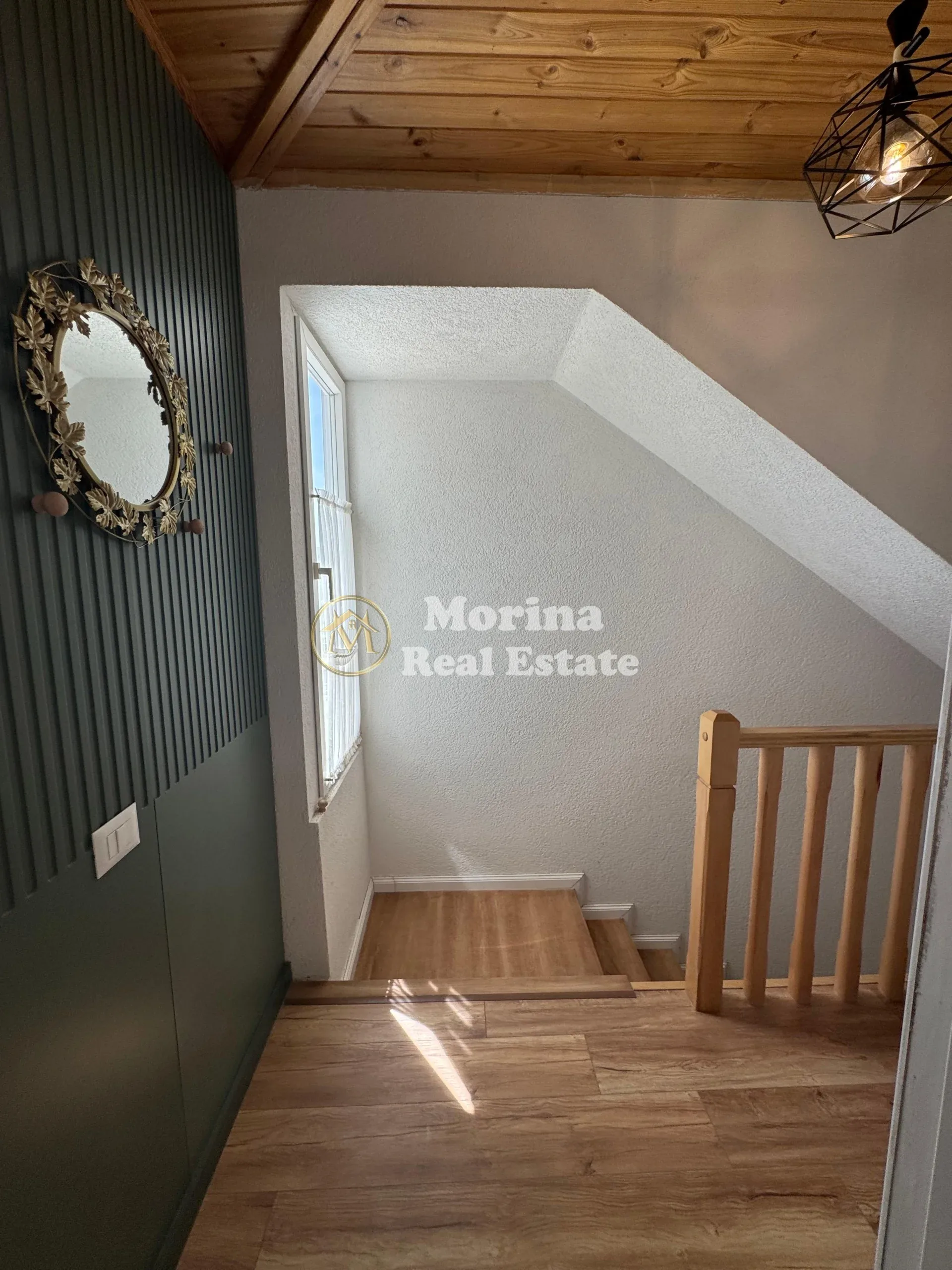 Qera | Dupleks 2 + 1 | Shkozë | 600 €/muaj