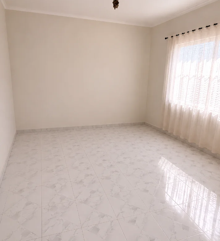 Shitje | Vilë 3 + 1 | 500 m larg QSUT | 200000 €