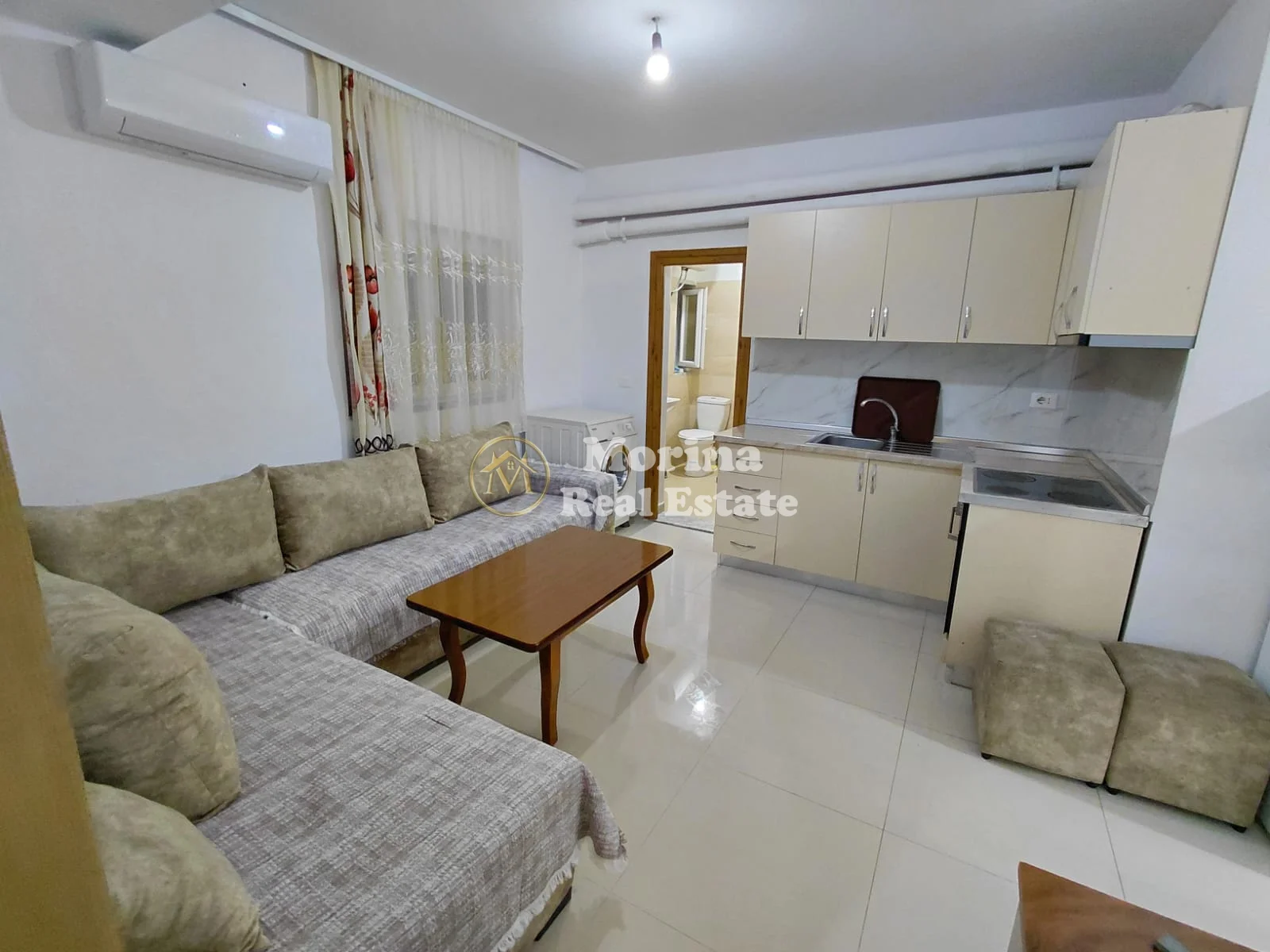 Qera | Shtëpi private 1 + 1 | Rruga 5 Maji | 380 €/muaj