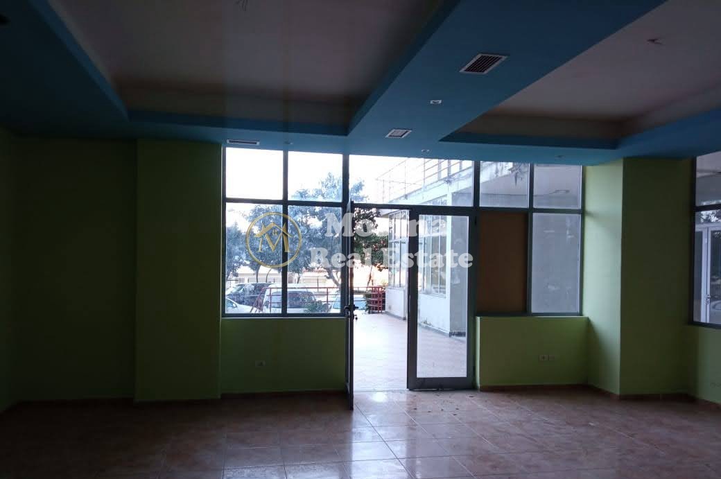 Shitje | Ambjent Biznesi | Kamëz Municipality | 140000 €