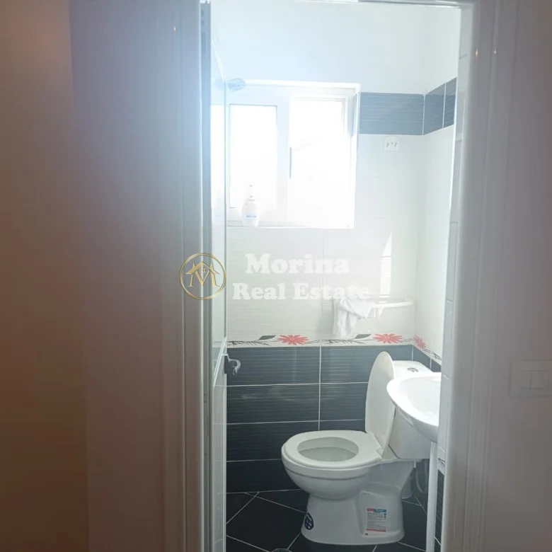 Shitje | Vilë 8 + 1 | Durrës | 630000 €