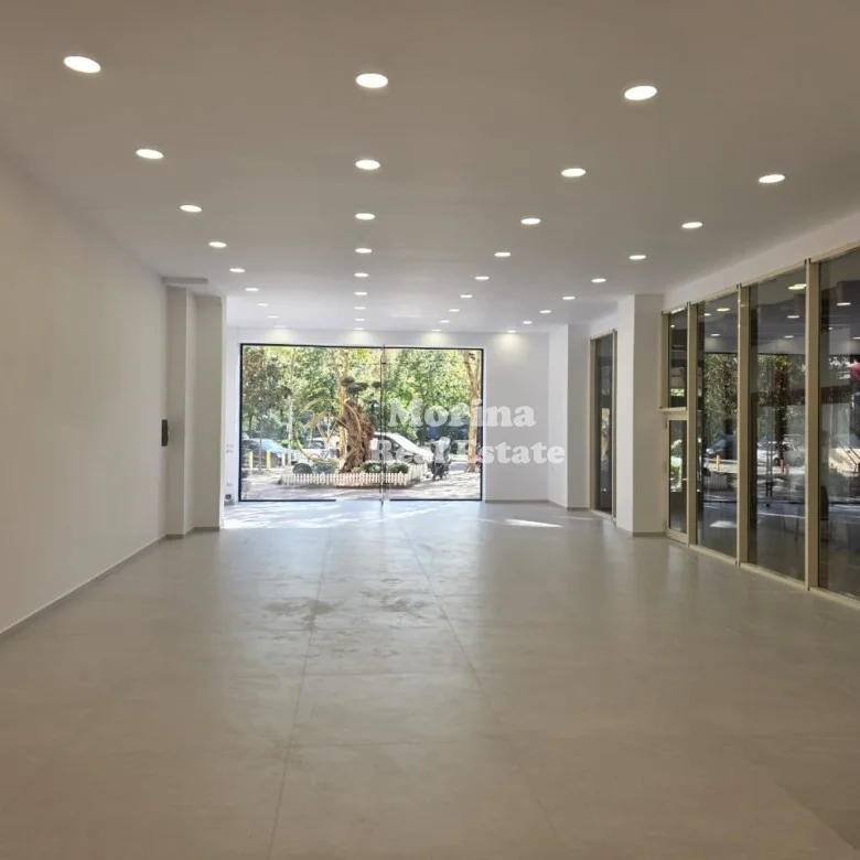 Shitje | Ambjent Biznesi | Bulevardi Gjergj Fishta| 1164000 € 4