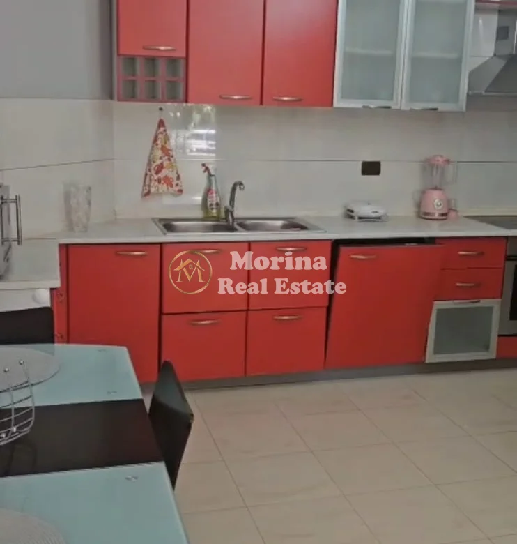 Qera | Apartament 2 + 1 | Rruga Fortuzi | 650 €/muaj