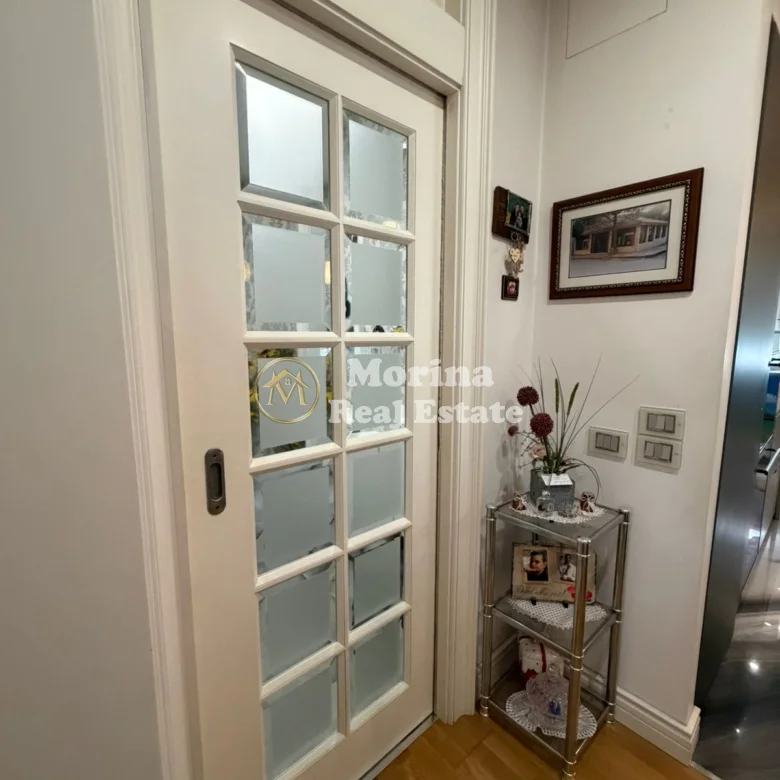 Shitje | Apartament 3 + 1 | Komuna e Parisit | 300000 € 3