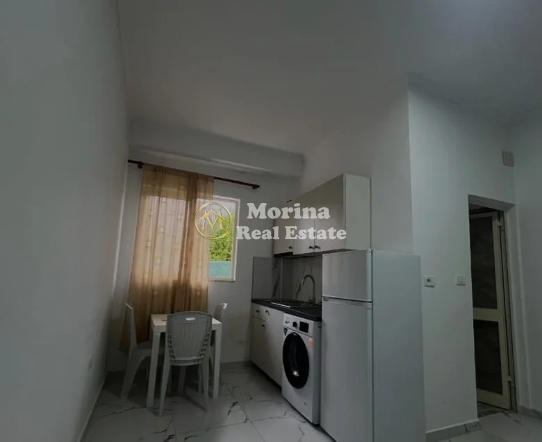 Qera | Garsoniere | Ish Stacioni i Trenit | 300 €/muaj 2