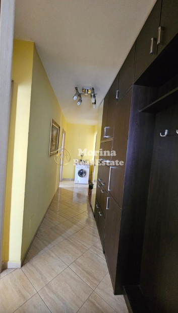 Qera | Apartament 2 + 1+ Verande | Bulevardi i Ri | 450 €/muaj 4