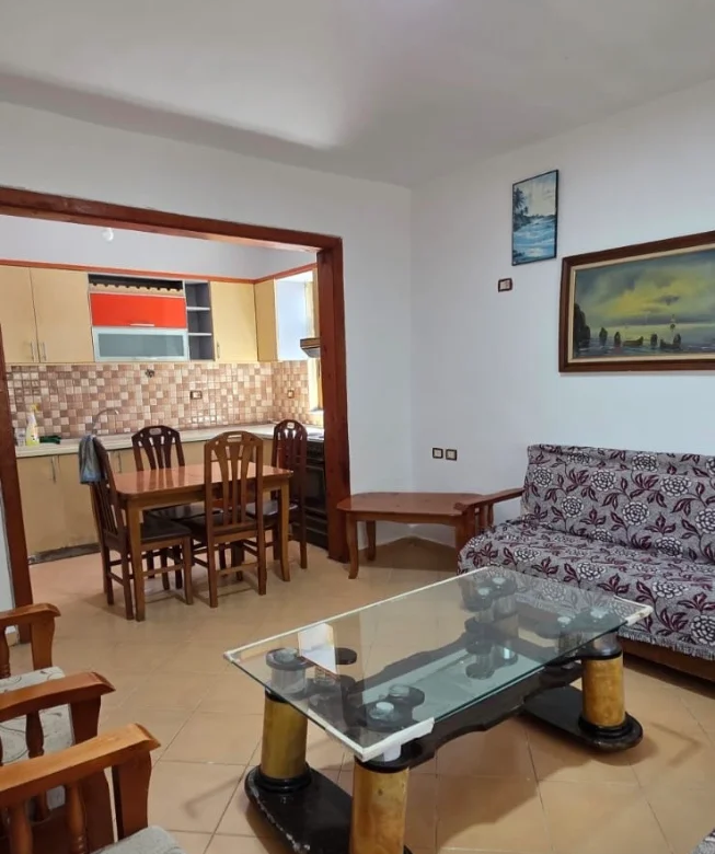 Qera | Shtëpi private 2 + 1 | Koder- Kamëz | 500 €/muaj 2