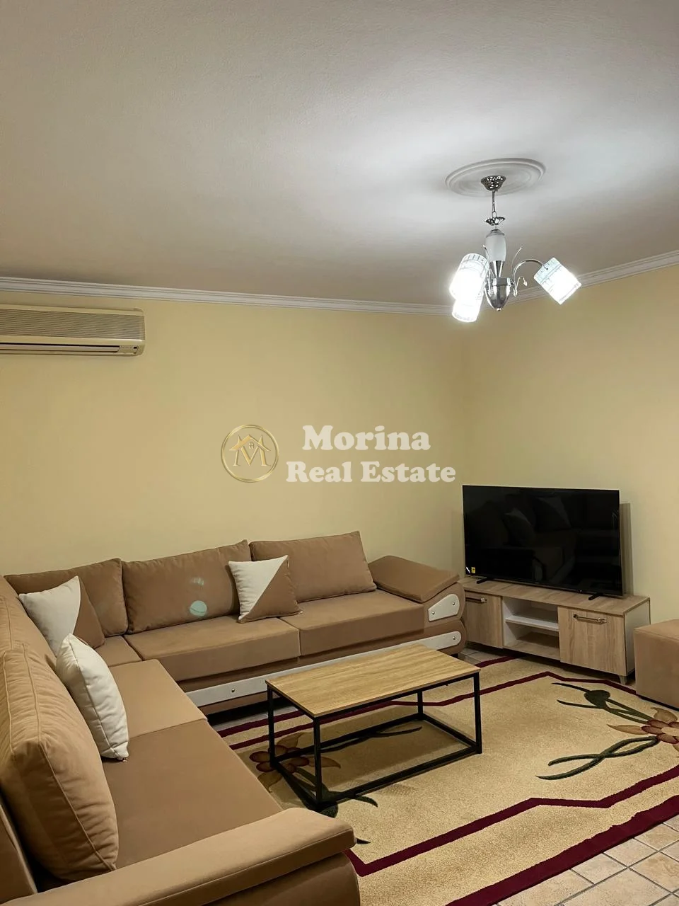 Shitje | Apartament 2 + 1 | Rruga Xhanfize Keko | 160000 €