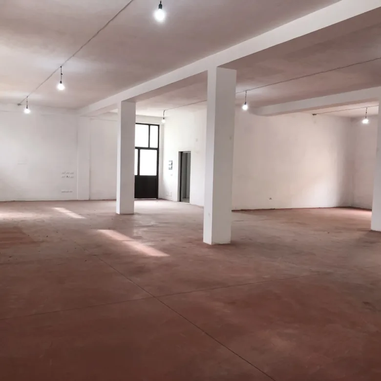 Qera | Magazinë | Vorë | 5900 €/muaj