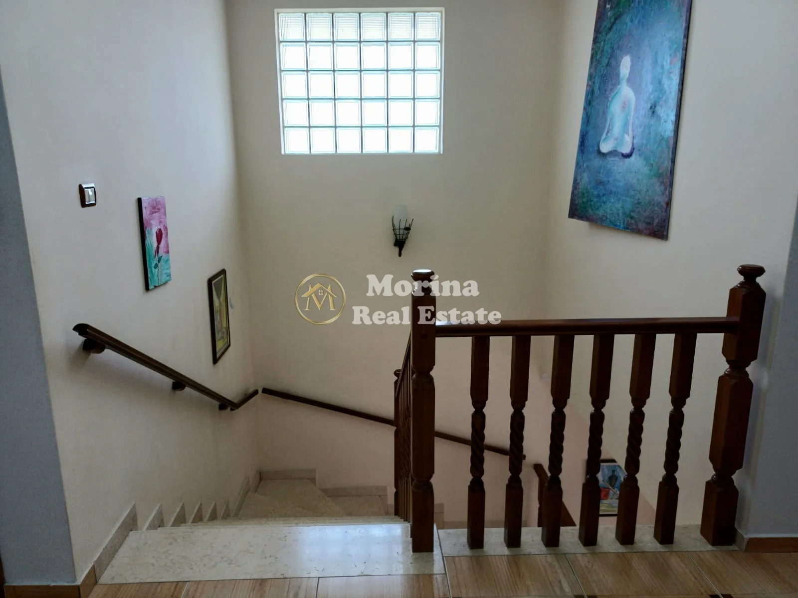 Qera | Vilë 4 + 1 | Fier | 2500 €/muaj