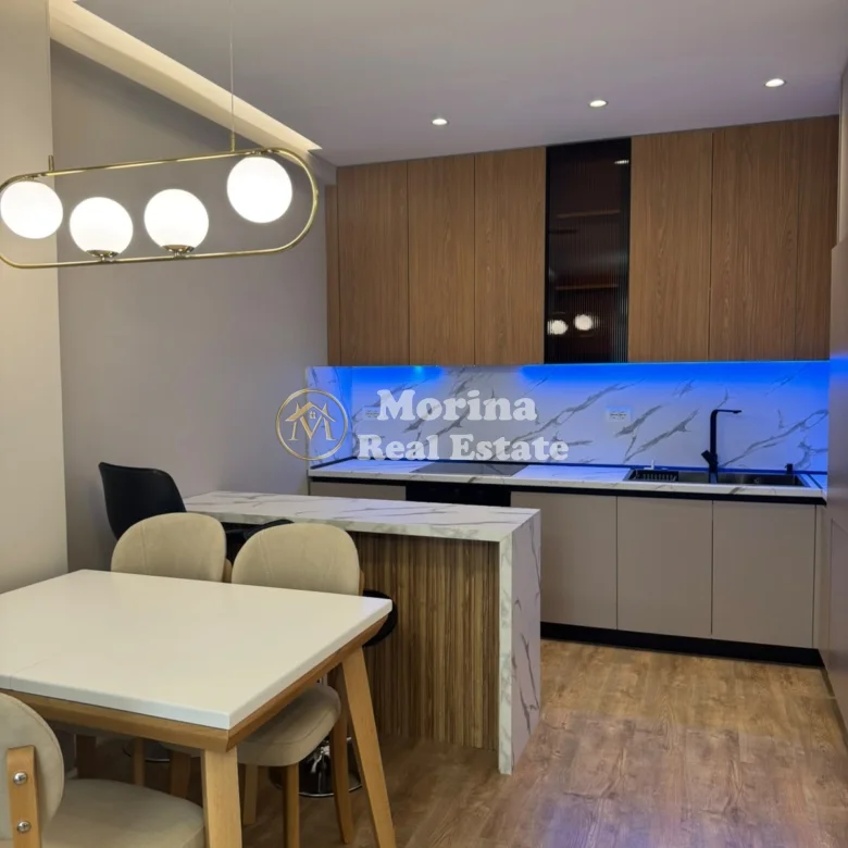 Qera | Apartament 1 + 1+Ballkon, | Laprake | 750 €/muaj 3