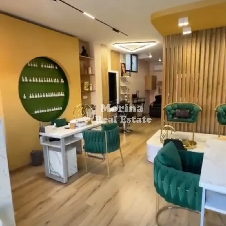 Shitje | Biznesi | Rruga Xhanfize Keko | 14000 € 2