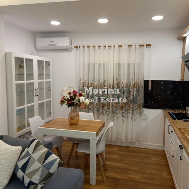 Qera | Apartament 1 + 1 | Blloku | 650 €/muaj 2