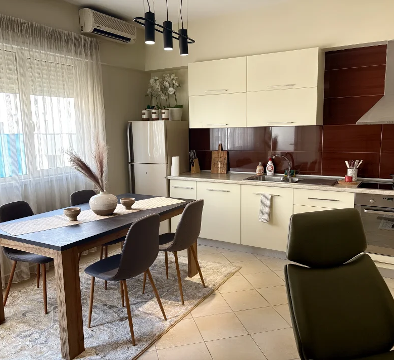 Qera | Apartament 1 + 1 | Kristal Center | 750 €/muaj 2