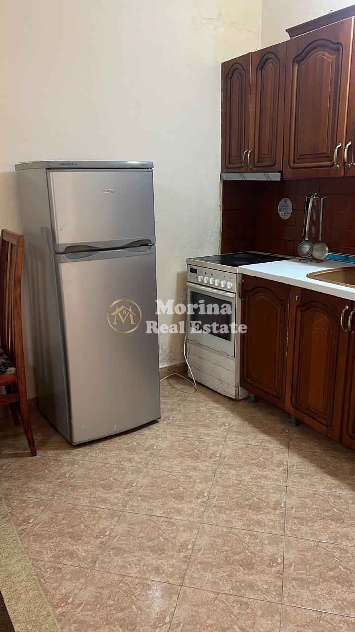 Qera | Shtëpi private 1 + 1 | Rruga Siri Kodra | 350 €/muaj 2