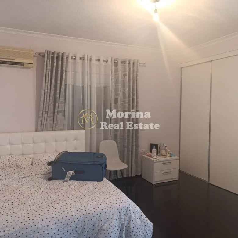 Shitje | Vilë 8 + 1 | Durrës | 630000 €