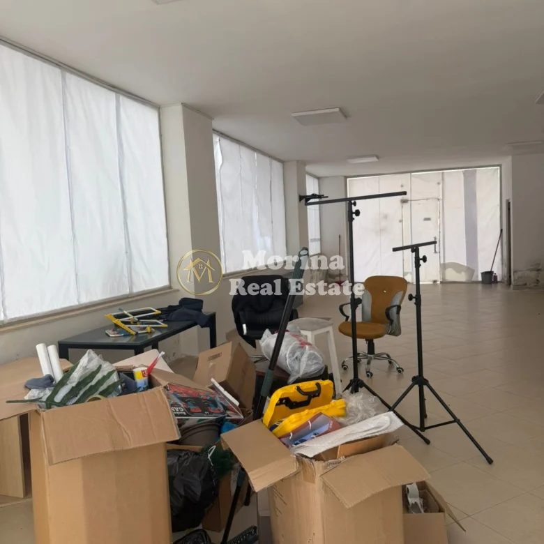 Qera | Ambjent Biznesi | Kodra e Diellit | 500 €/muaj 4