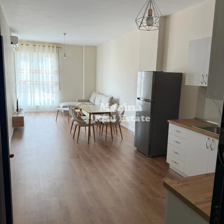 Qera | Apartament 1 + 1 | Rruga 5 Maji | 550 €/muaj 2