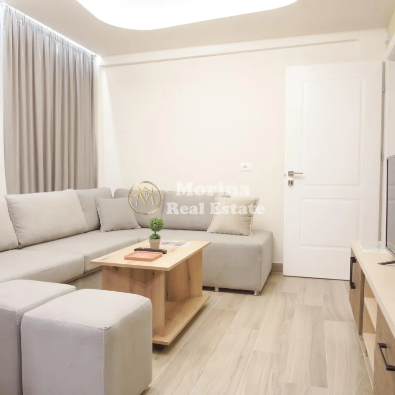 Qera | Apartament 1 + 1 | 21 Dhjetori | 750 €/muaj 2