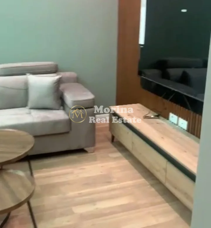 Qera | Apartament 2 + 1 +2 | Tregu Elektrik | 800 €/muaj 2
