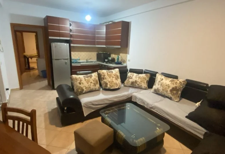 Qera | Apartament 2 + 1 | Yzberisht | 500 €/muaj 2