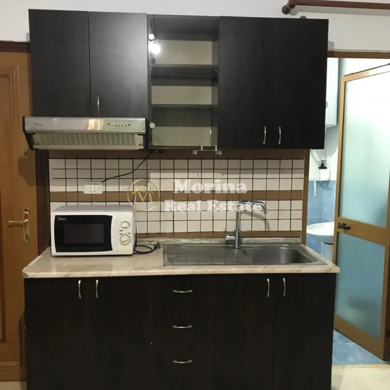 Qera | Garsoniere | Fresku | 250 €/muaj 3