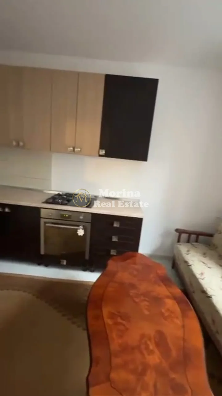 Qera | Shtëpi private 1 + 1 | Rruga 5 Maji | 300 €/muaj
