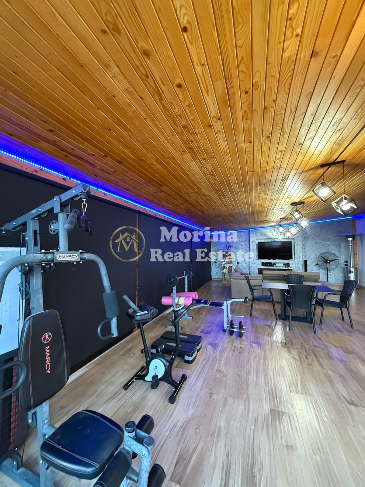 Shitje, Apartament + Verande,Penthouse,Fresku, Cmimi 300000 Euro(Qesarake)
