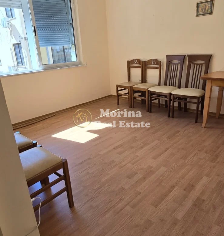Shitje | Apartament 2 + 1 | Rruga Myslym Shyri | 193000 € 2