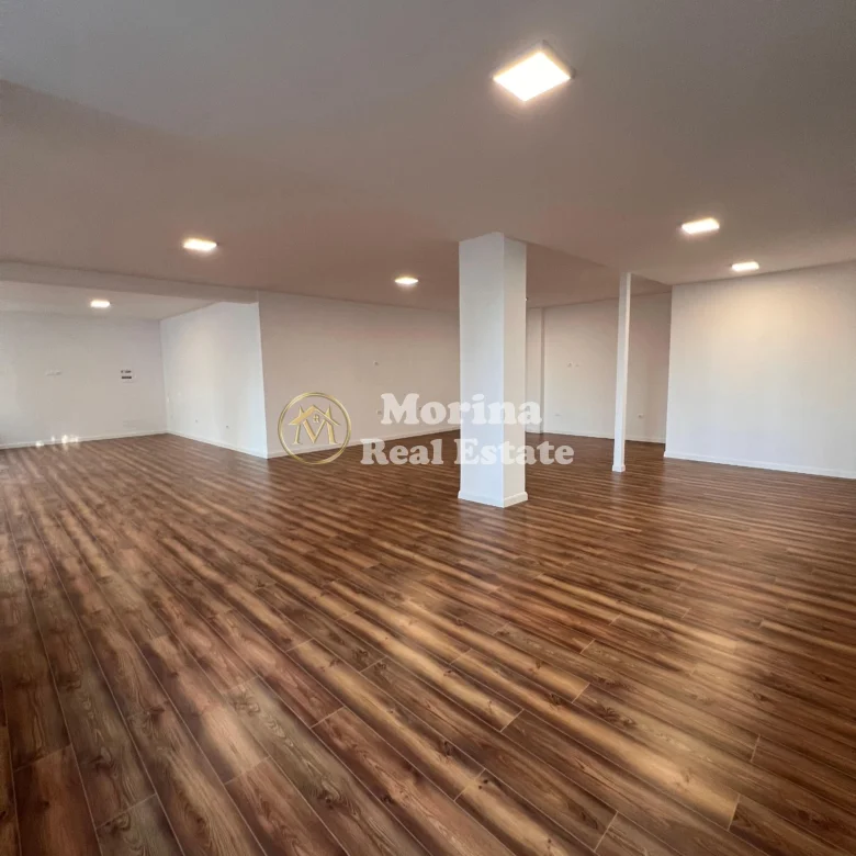 Qera | Ambjent Biznesi | Liqeni i Thatë | 1800 €/muaj