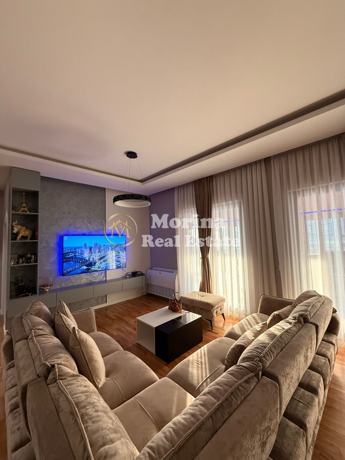 Shitje, Apartament + Verande,Penthouse,Fresku, Cmimi 300000 Euro(Qesarake)