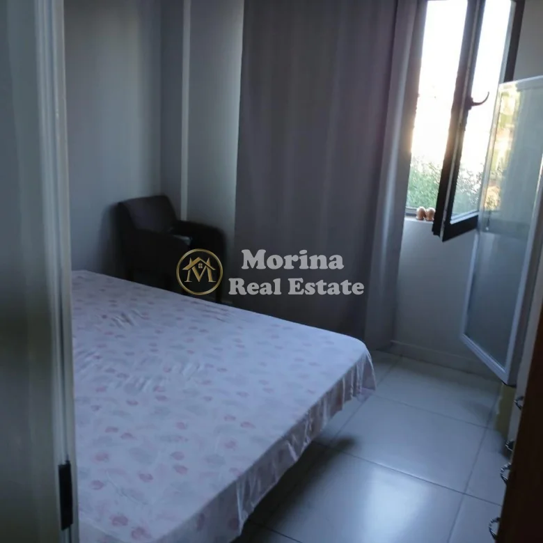 Qera | Shtëpi private 2 + 1 | Yzberisht | 300 €/muaj 4