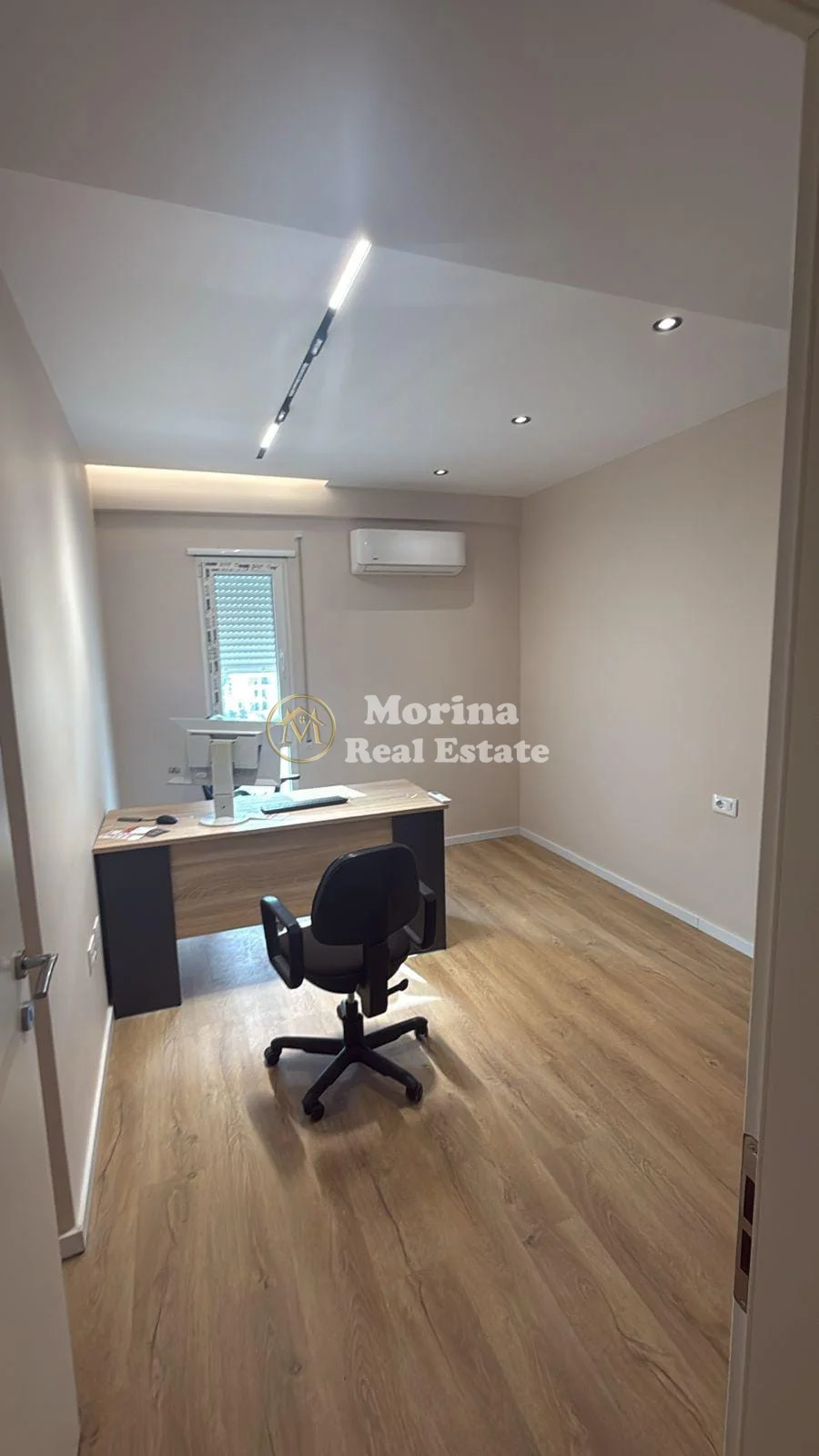 Qera | Ambjent Biznesi | Ish Sheshi Shqiponja | 700 €/muaj