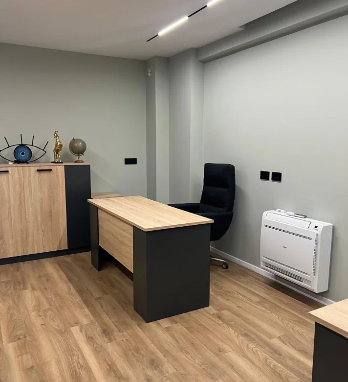 Qera | Ambjent Biznesi | Liqeni i Thatë | 900 €/muaj 4