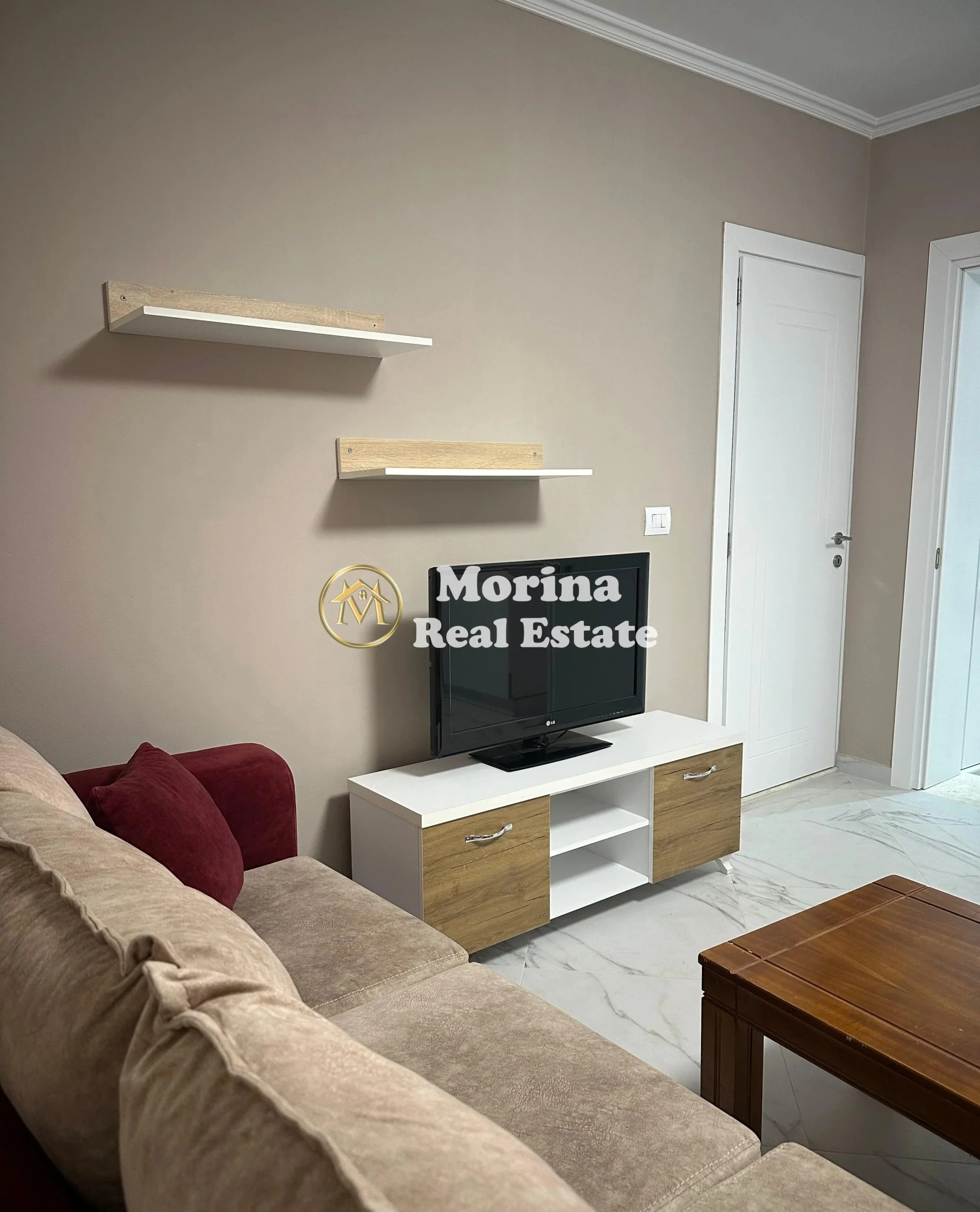 Qera | Vilë 1 + 1 | Sanatorium | 400 €/muaj