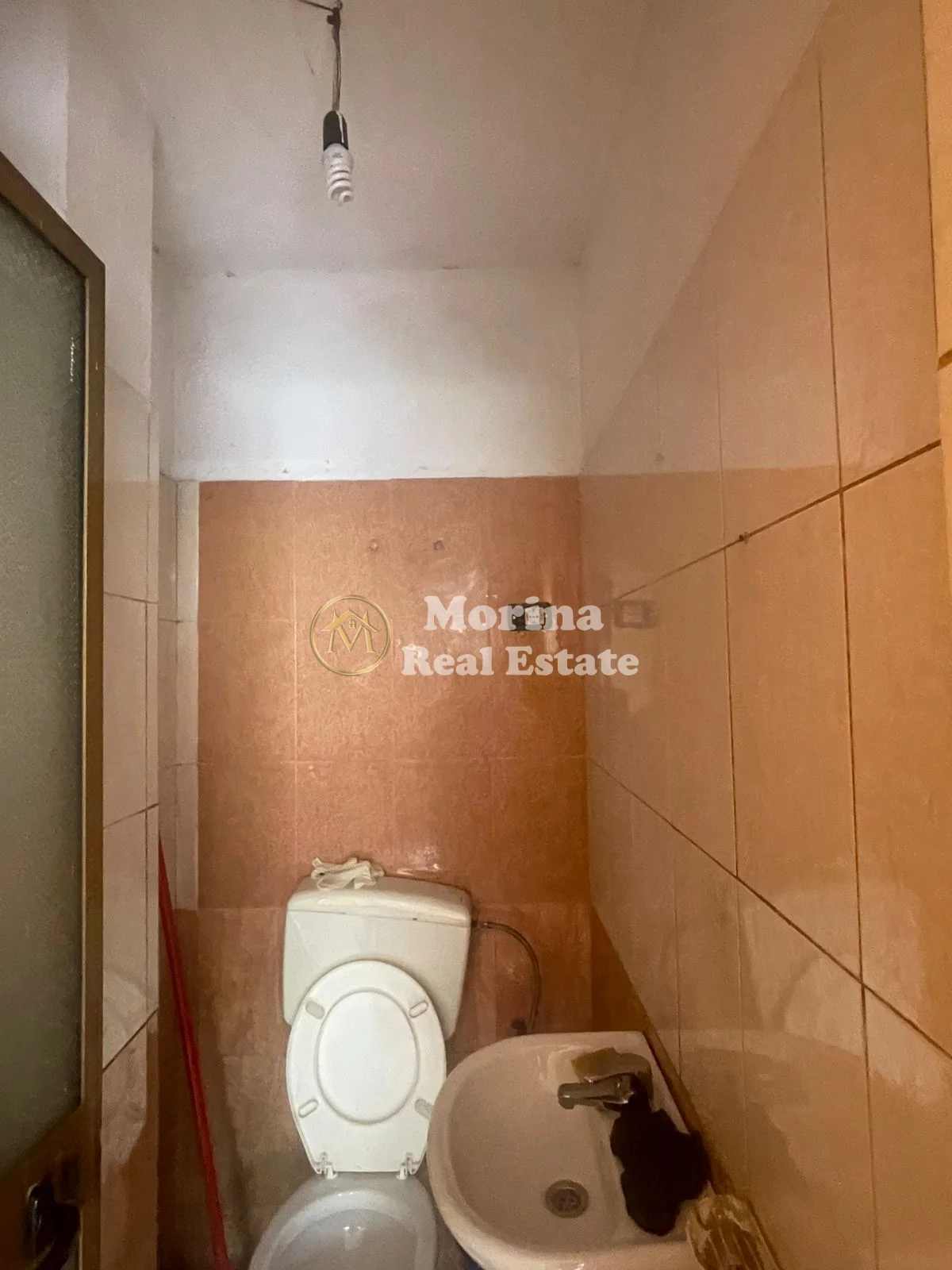 Shitje | Ambjent Biznesi | Kinostudio | 105000 €