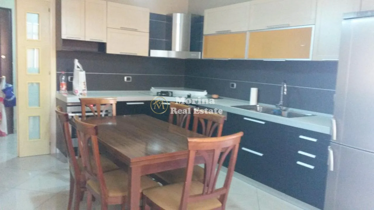Qera | Apartament 2 + 1 | | 550 €/muaj