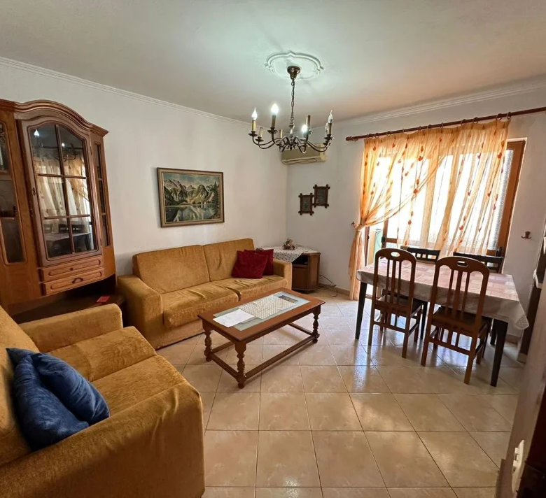 Qera | Apartament 2 + 1 | Porcelani | 450 €/muaj 2