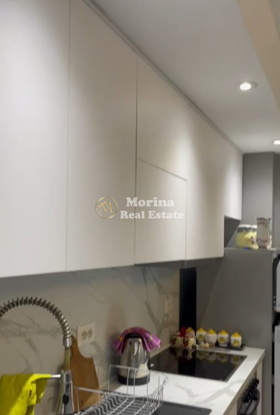 Shitet Apartament 1+1+Bllk, "Durres" 90.000 Euro/Muaj