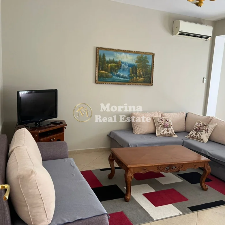 Qera | Shtëpi private 1 + 1 | Zogu i Zi | 500 €/muaj 2